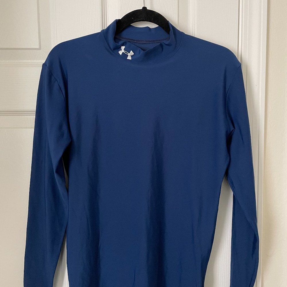 Under Armour Fitted Mock Mens, Blue. Great Condition